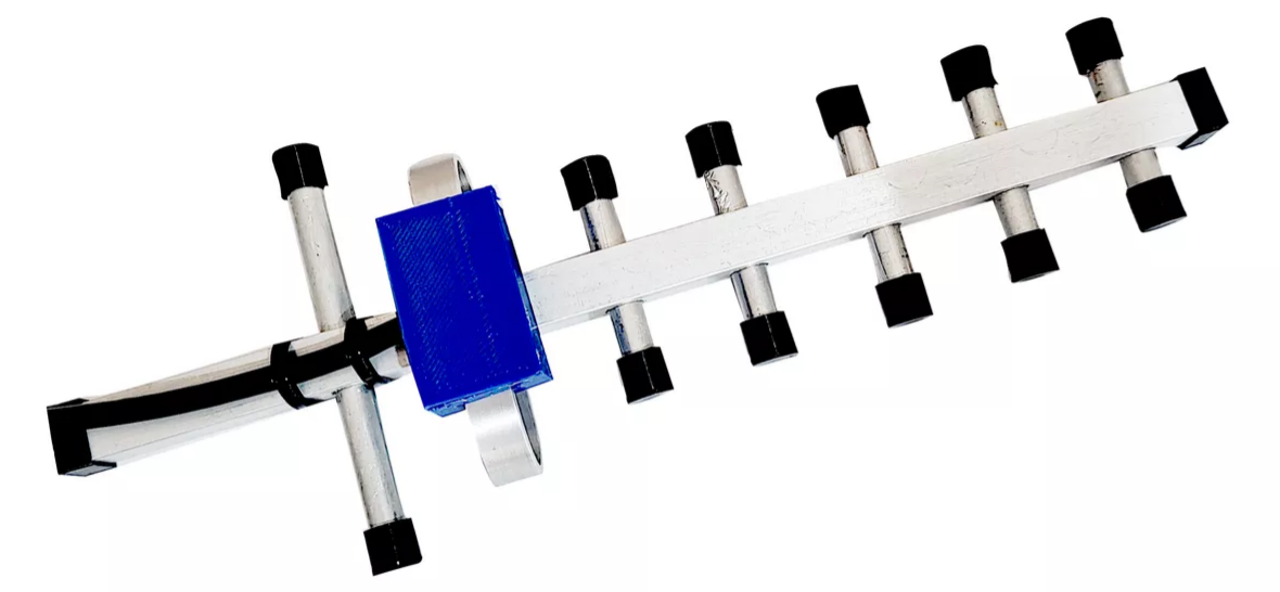 ANTENA YAGI EXT 9DBI 2409A