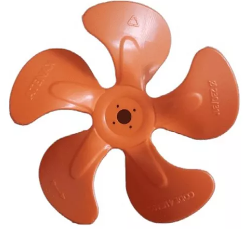 Pala de plastico de 230 mm